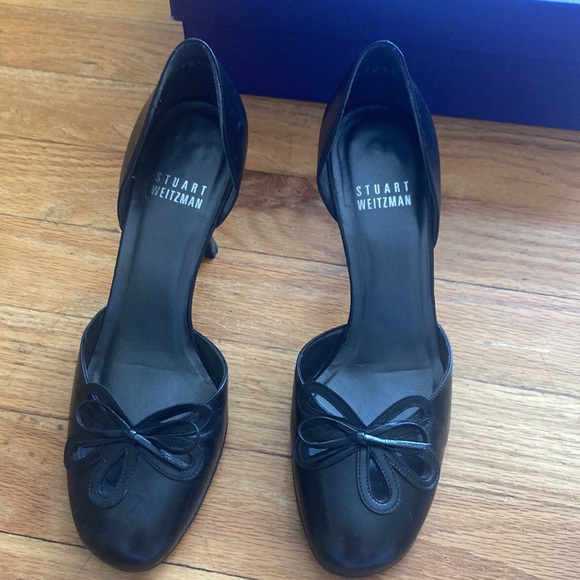 Stuart Weitzman Black Leather Heels - Picture 4 of 12
